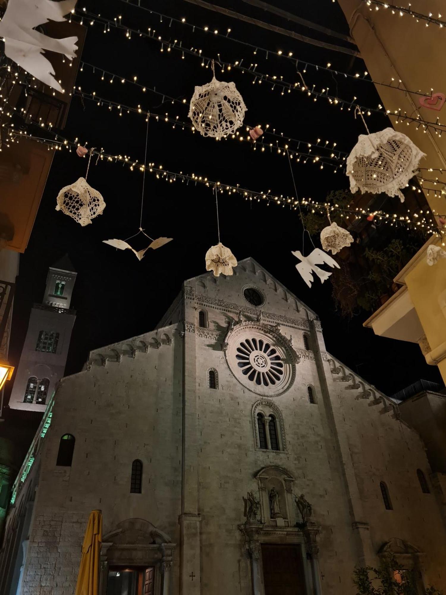 Casa Chloe - Vicino Al Porto E Basilica San Nicola Apartment Bari Luaran gambar